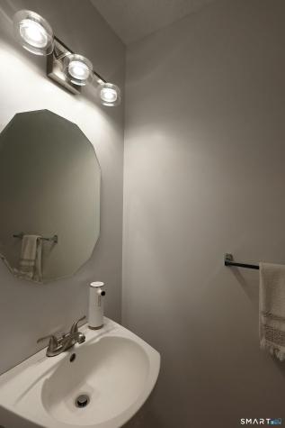 633 Danbury Road Ridgefield CT 06877