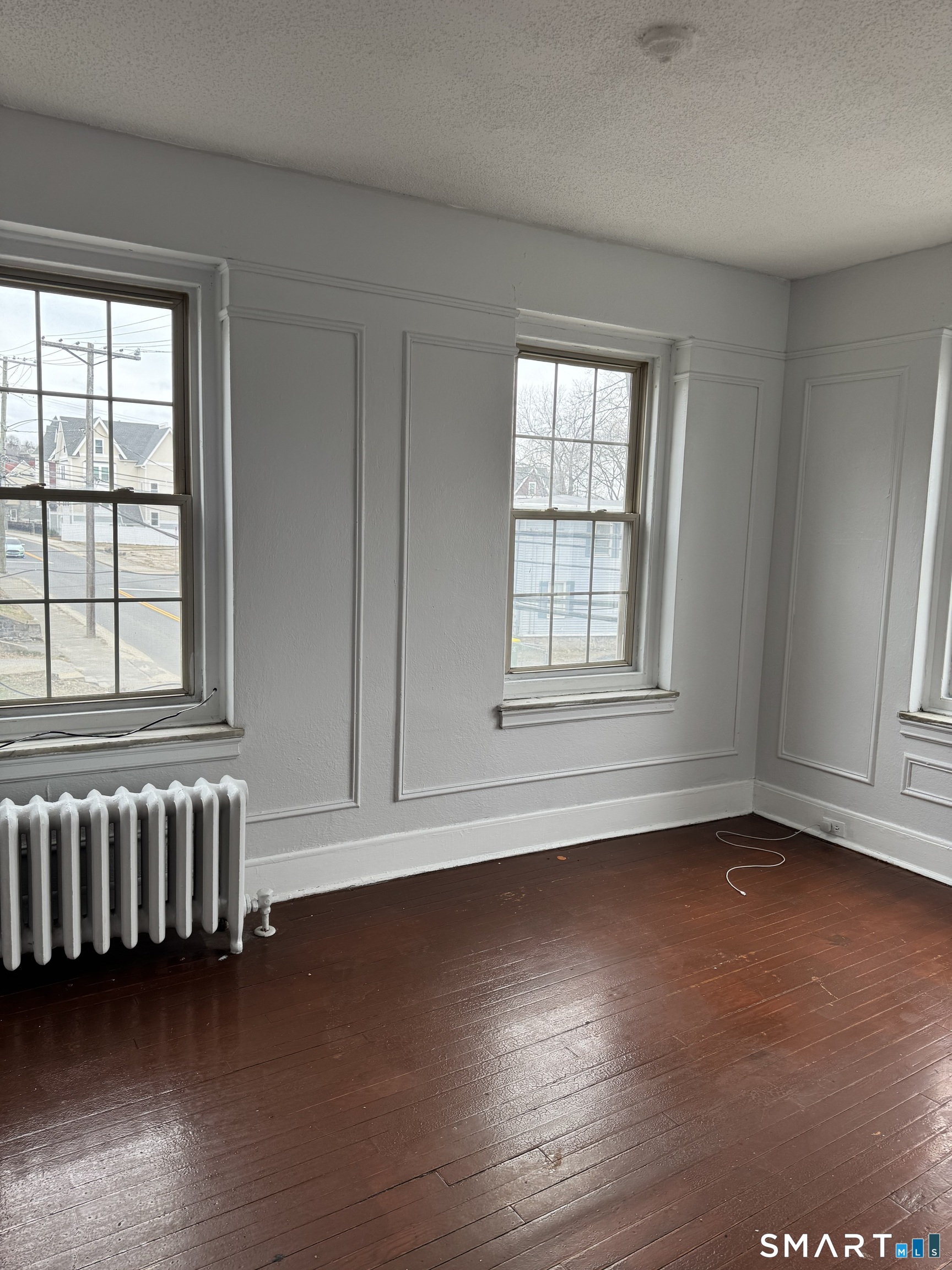 144 Grove Street Waterbury CT 06710