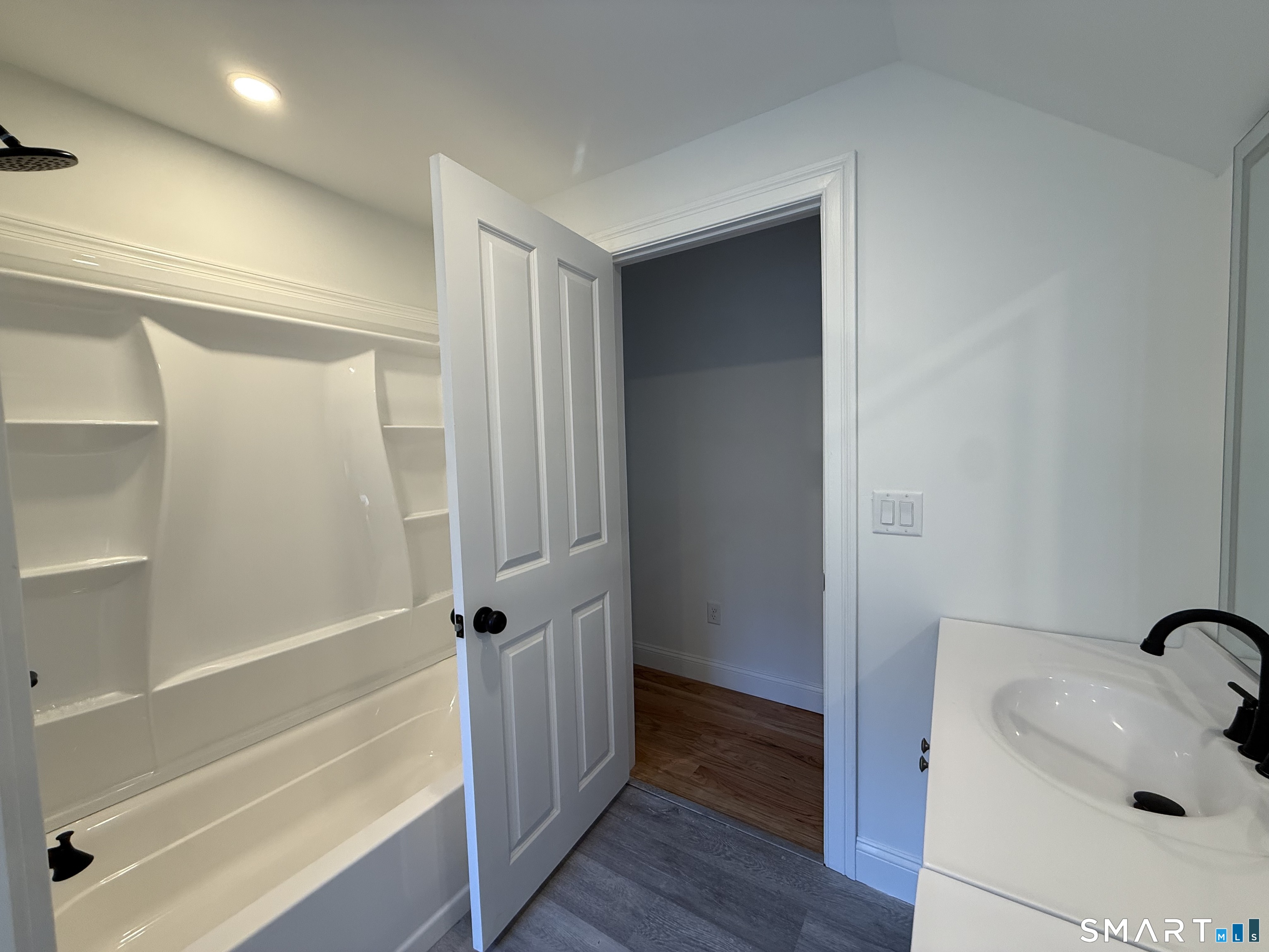 28 North Pond Road Hebron CT 06231