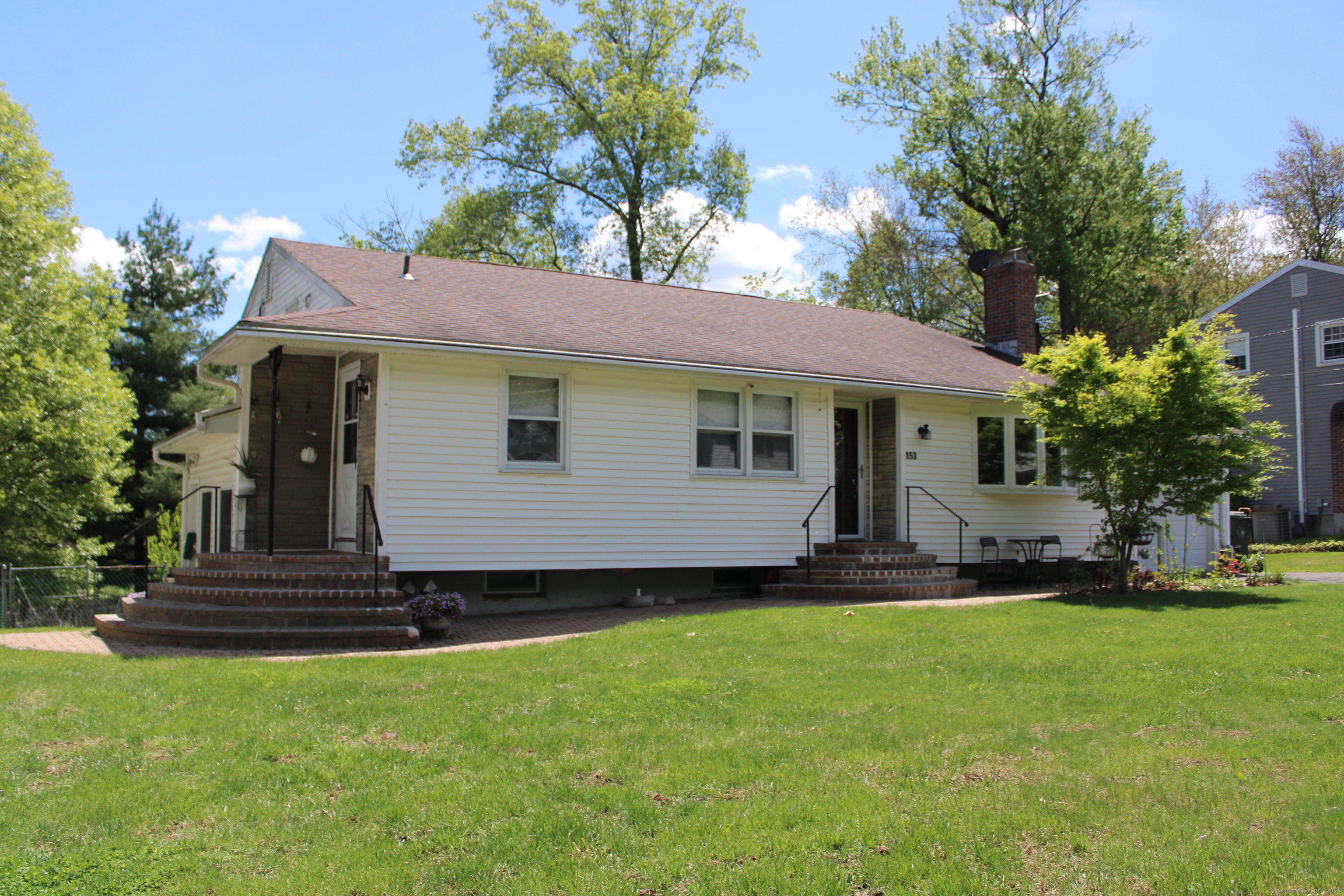 153 Brookside Road Newington CT 06111