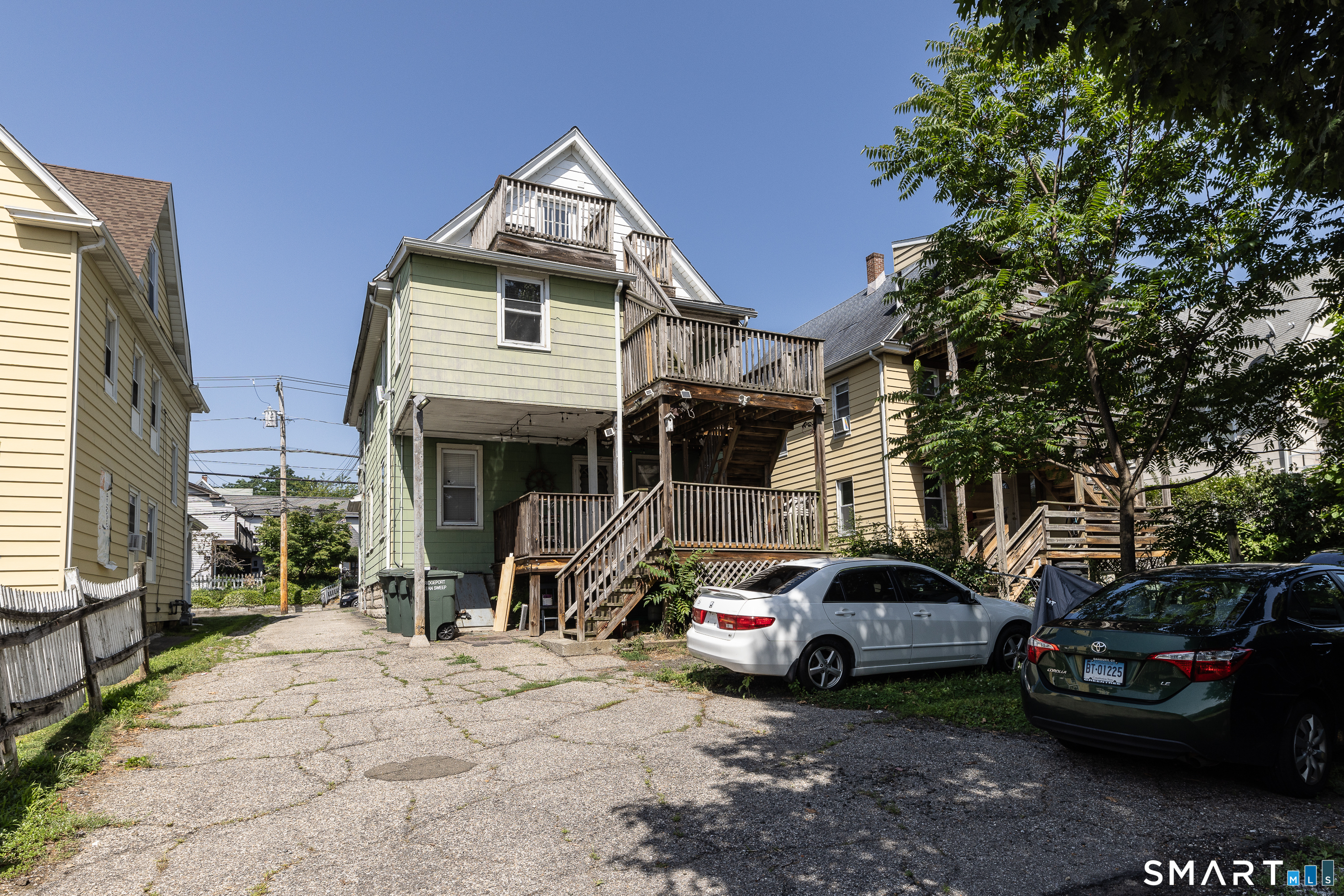 793 Brewster Street Bridgeport CT 06605