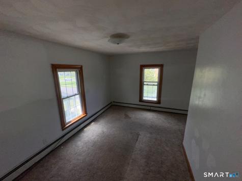 15 Woodbridge Avenue East Hartford CT 06108