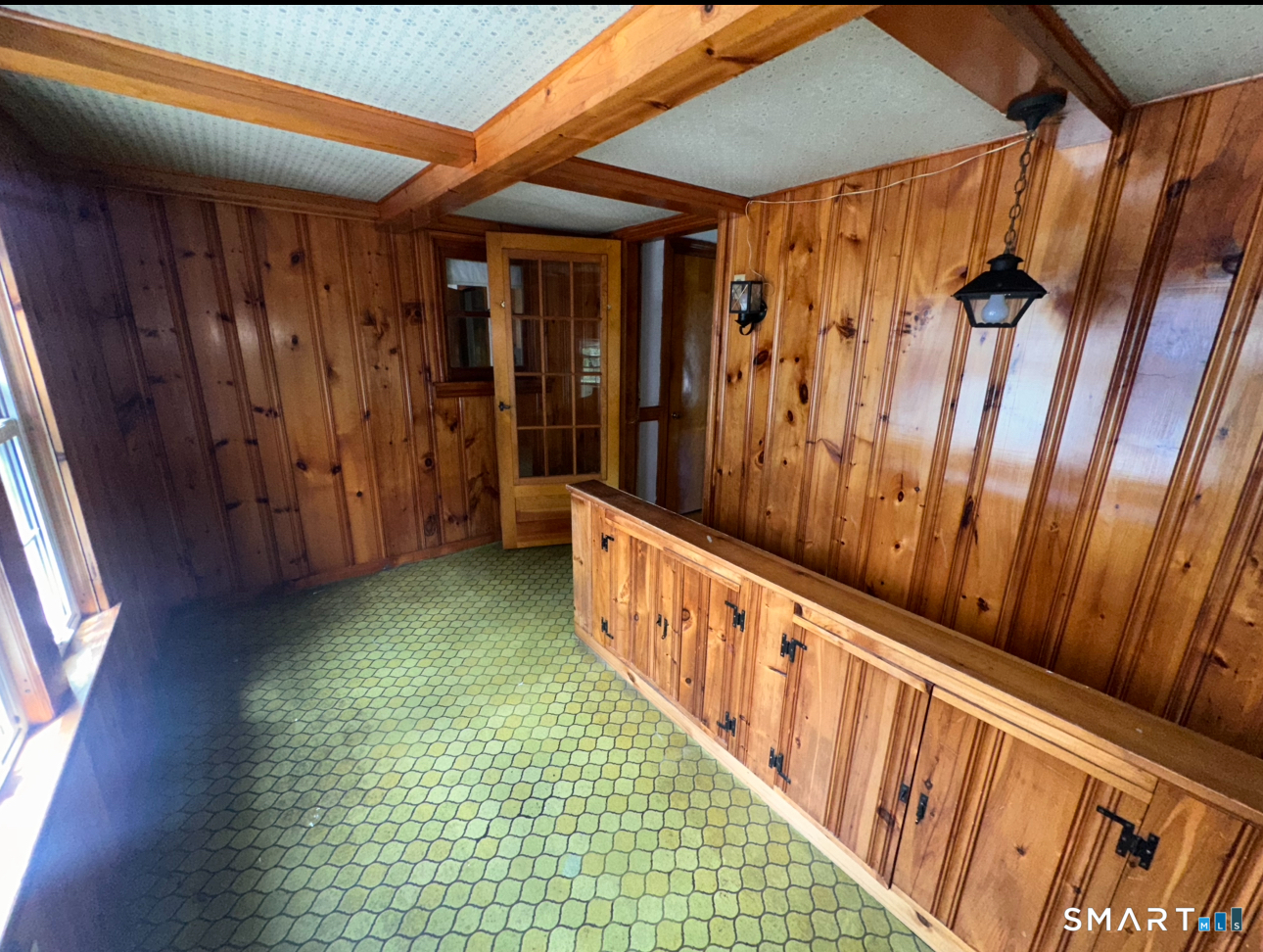 15 Woodbridge Avenue East Hartford CT 06108