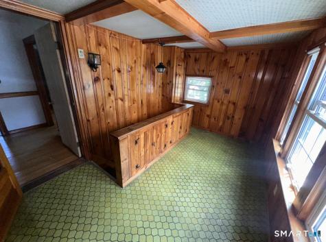 15 Woodbridge Avenue East Hartford CT 06108