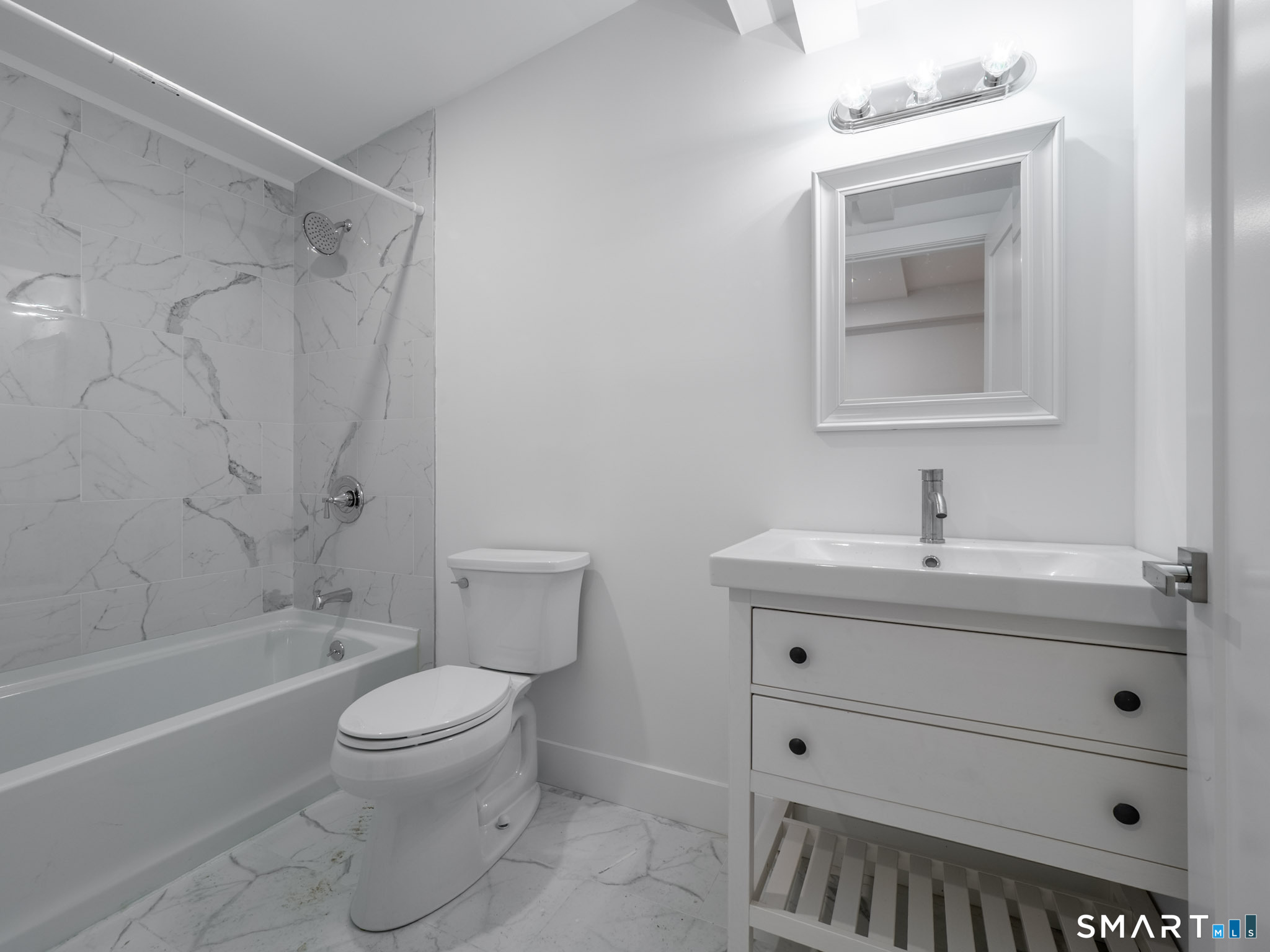 523 Danbury Road Wilton CT 06897