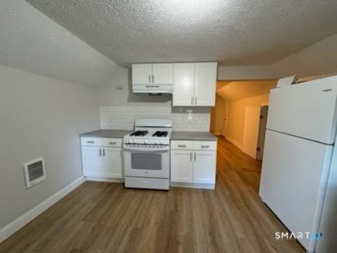 81 Sexton Street New Britain CT 06051