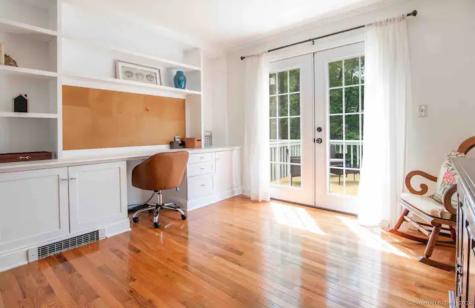 5 Hollow Spring Road Norwalk CT 06854