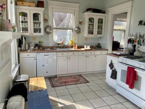 284 Willow Street New Haven CT 06511