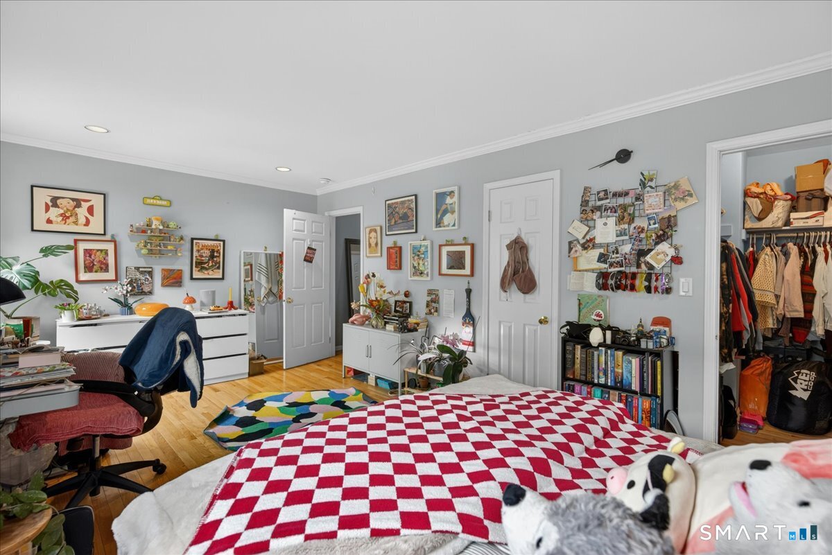 902 State Street New Haven CT 06511
