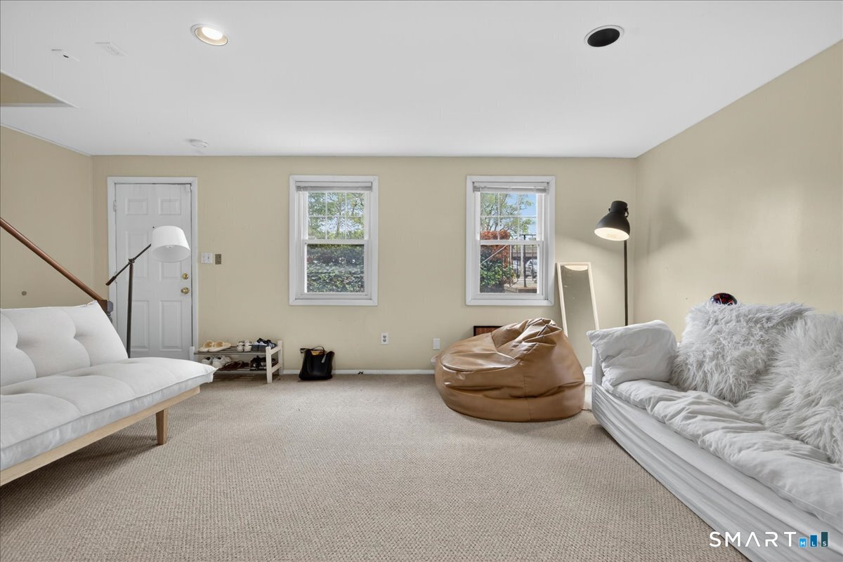 902 State Street New Haven CT 06511