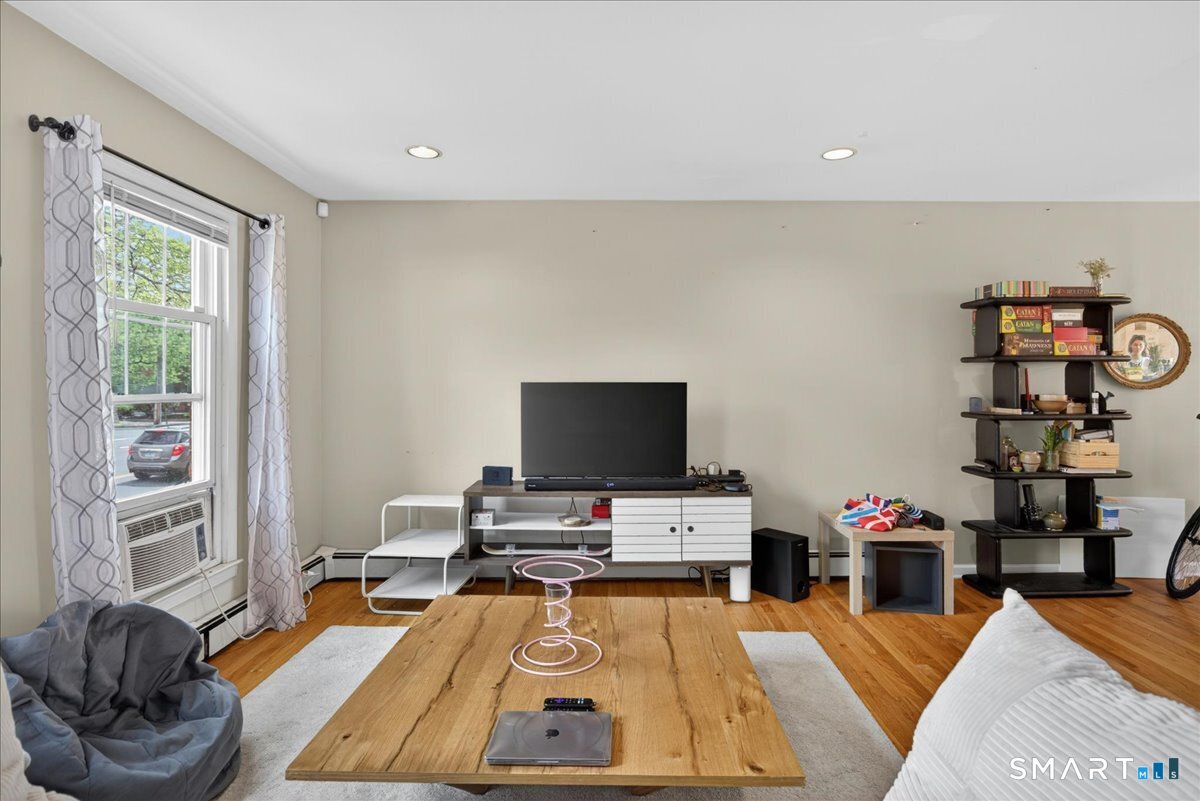 902 State Street New Haven CT 06511