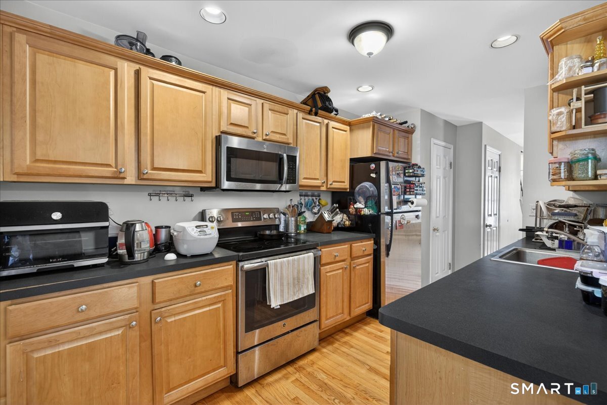 902 State Street New Haven CT 06511