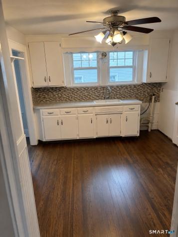 1095 Hillside Avenue Stratford CT 06614