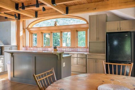 208 West Shore Road Washington CT 06777