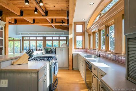 208 West Shore Road Washington CT 06777