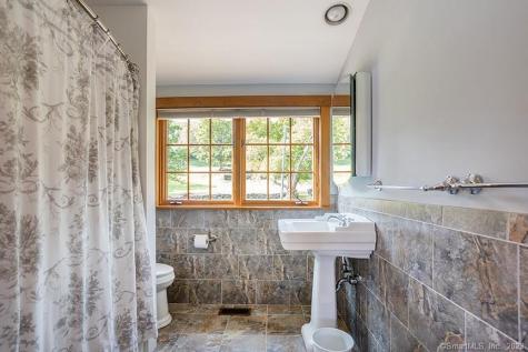 208 West Shore Road Washington CT 06777