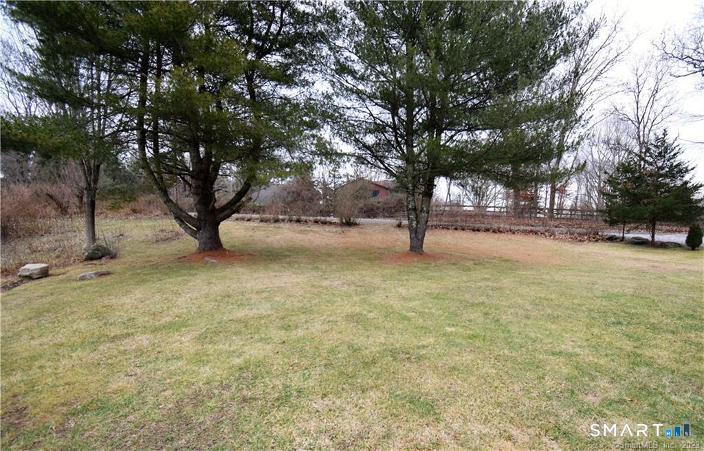10 Paper Mill Road Killingworth CT 06419