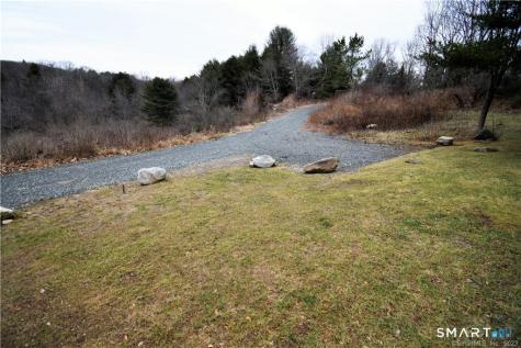 10 Paper Mill Road Killingworth CT 06419