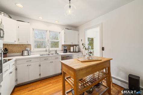 16 Cushing Drive Danbury CT 06811