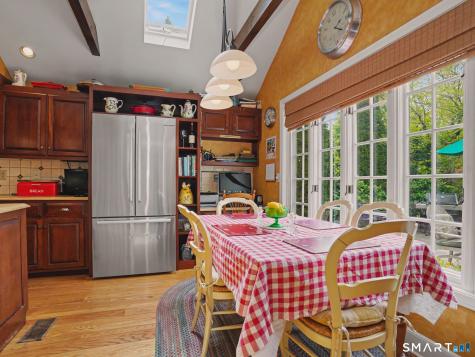 20 Chelsea Street Fairfield CT 06824