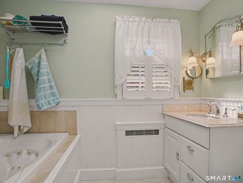 20 Chelsea Street Fairfield CT 06824