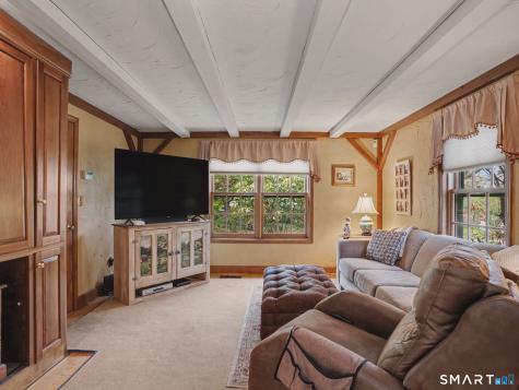 20 Chelsea Street Fairfield CT 06824