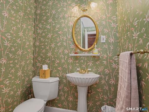 20 Chelsea Street Fairfield CT 06824