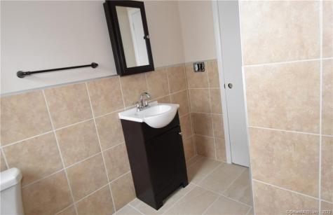 23 Geary Avenue Bristol CT 06010
