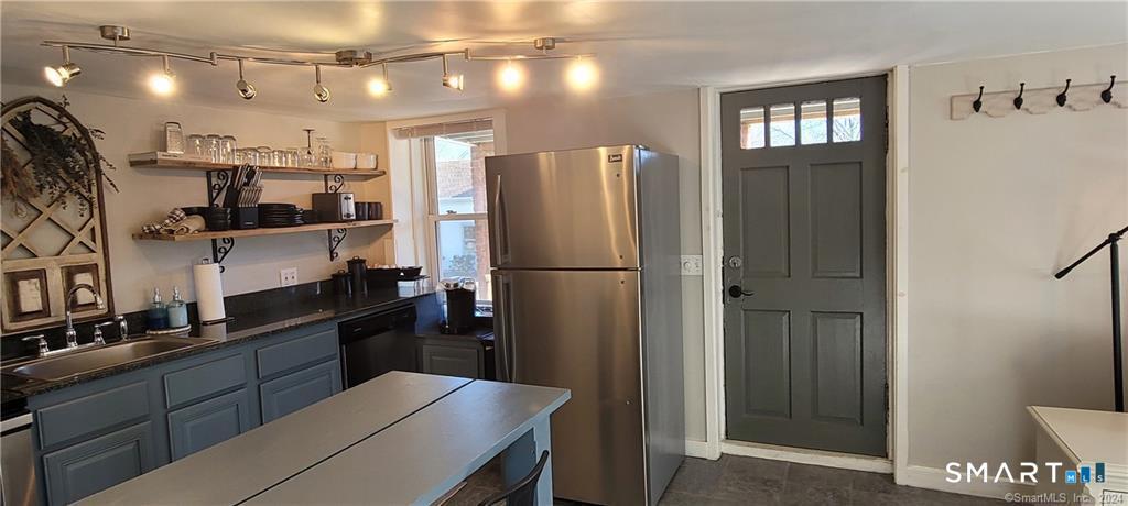 291 High Street Groton CT 06355