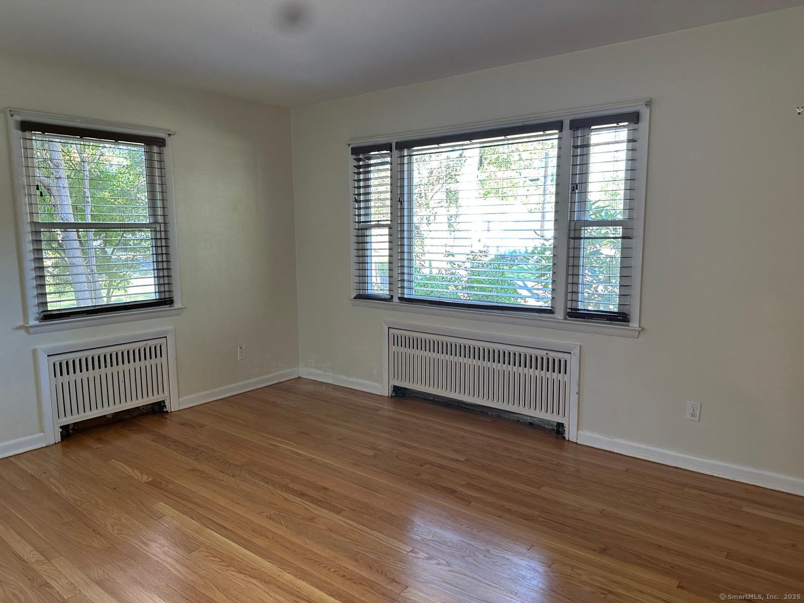 28 North Avenue North Haven CT 06473