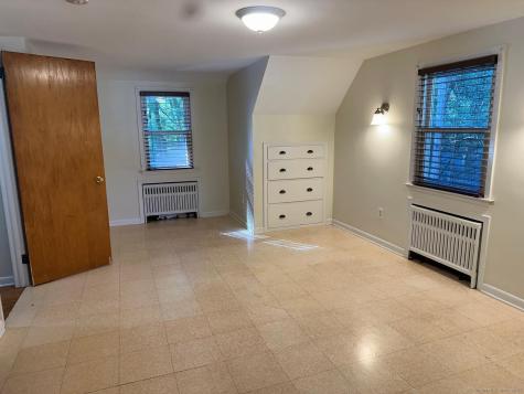 28 North Avenue North Haven CT 06473