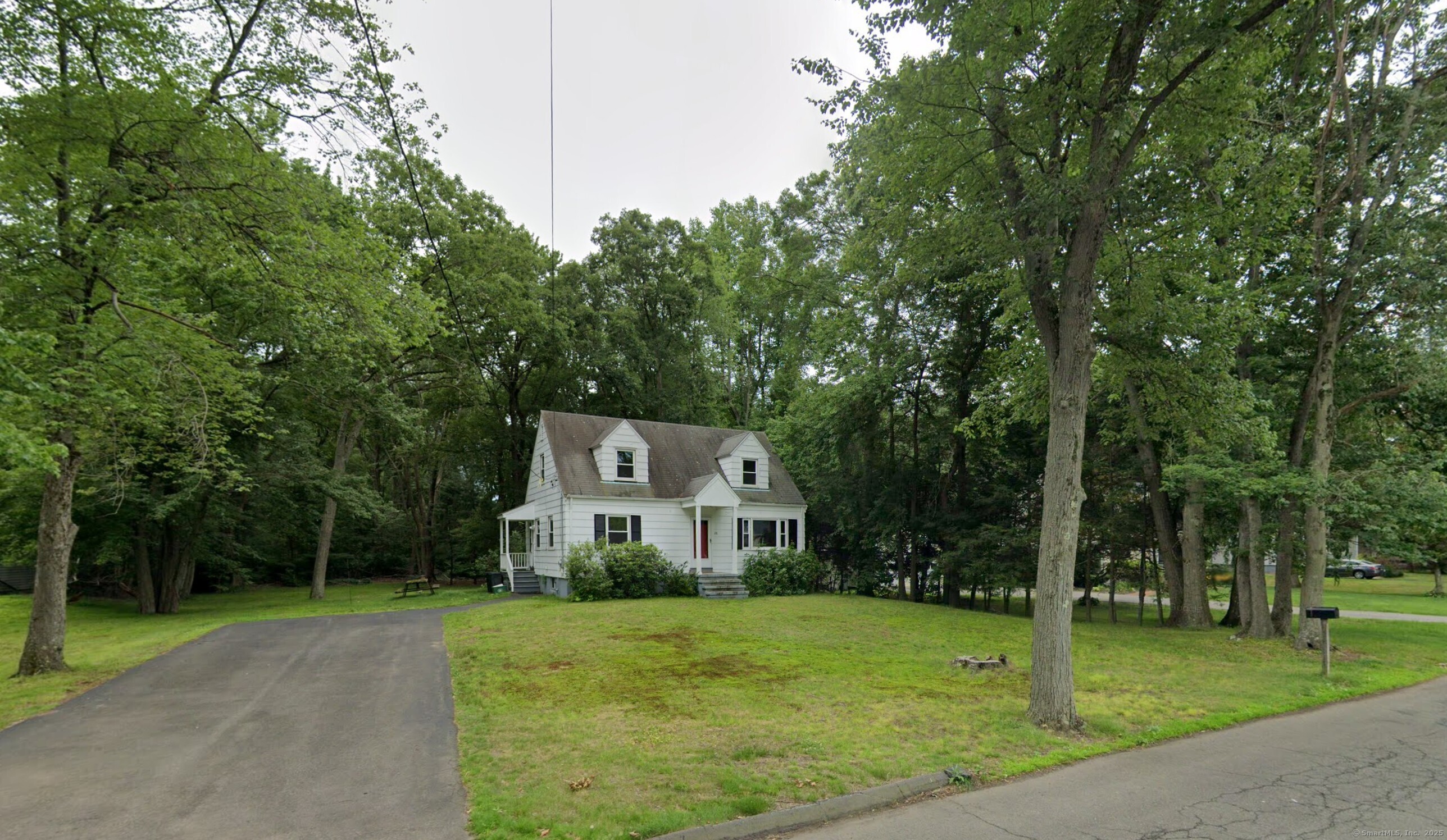 28 North Avenue North Haven CT 06473