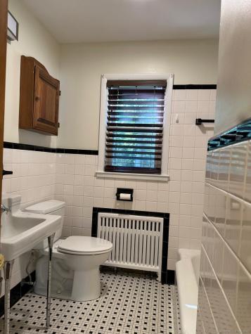 28 North Avenue North Haven CT 06473