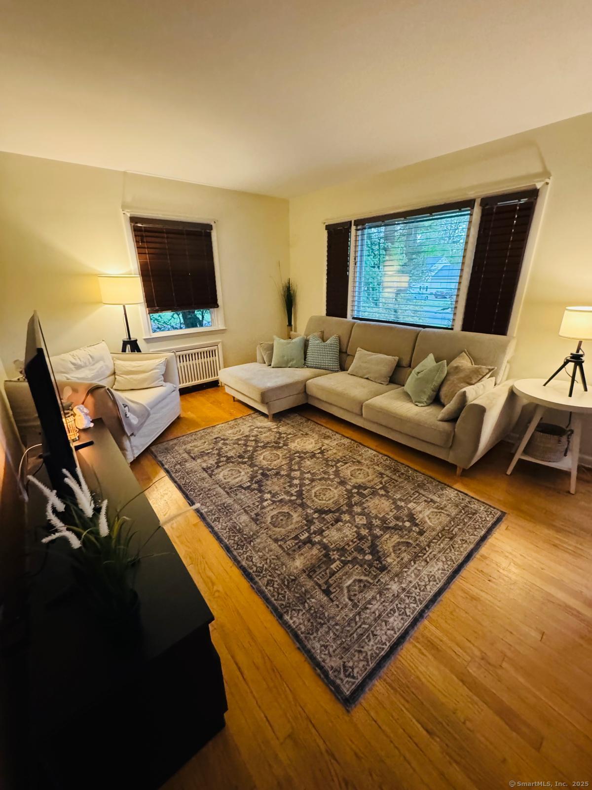 28 North Avenue North Haven CT 06473