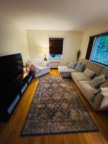 28 North Avenue North Haven CT 06473