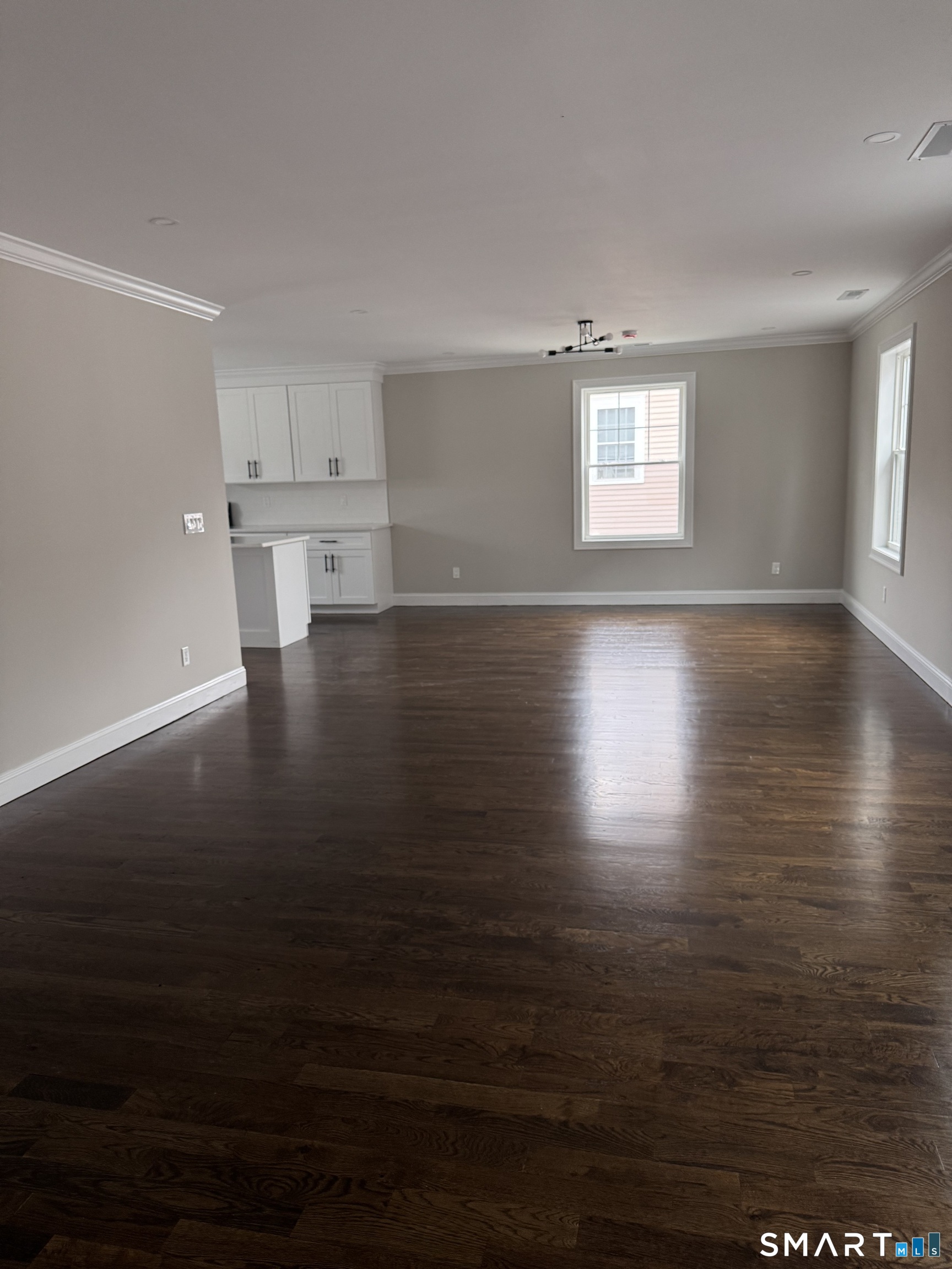 281 Harriet Street Bridgeport CT 06608