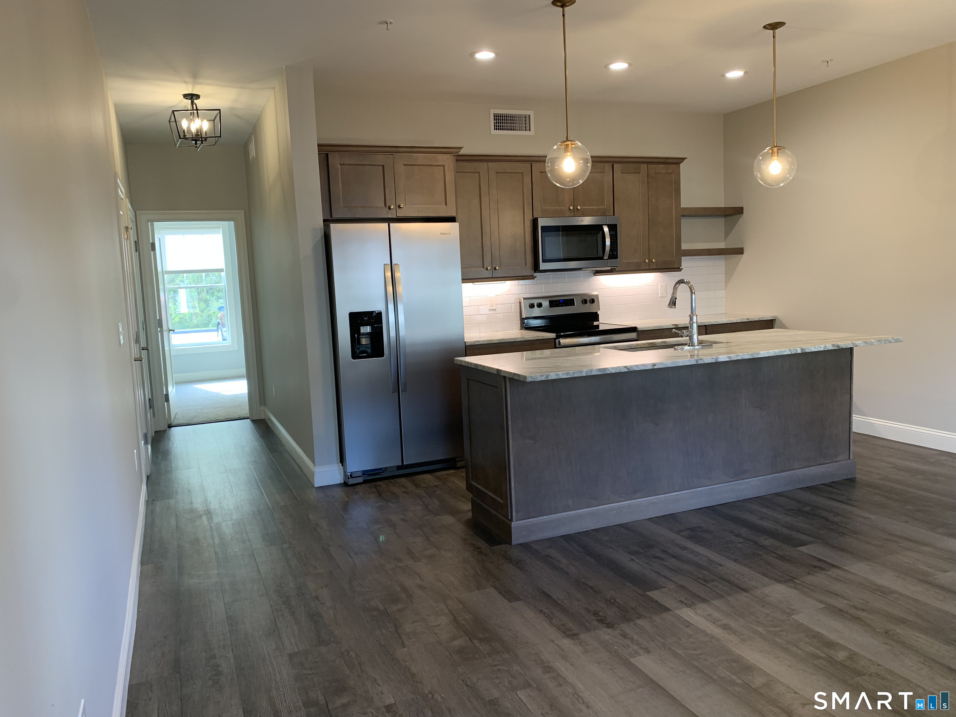504 Edgewater Circle East Hampton CT 06424