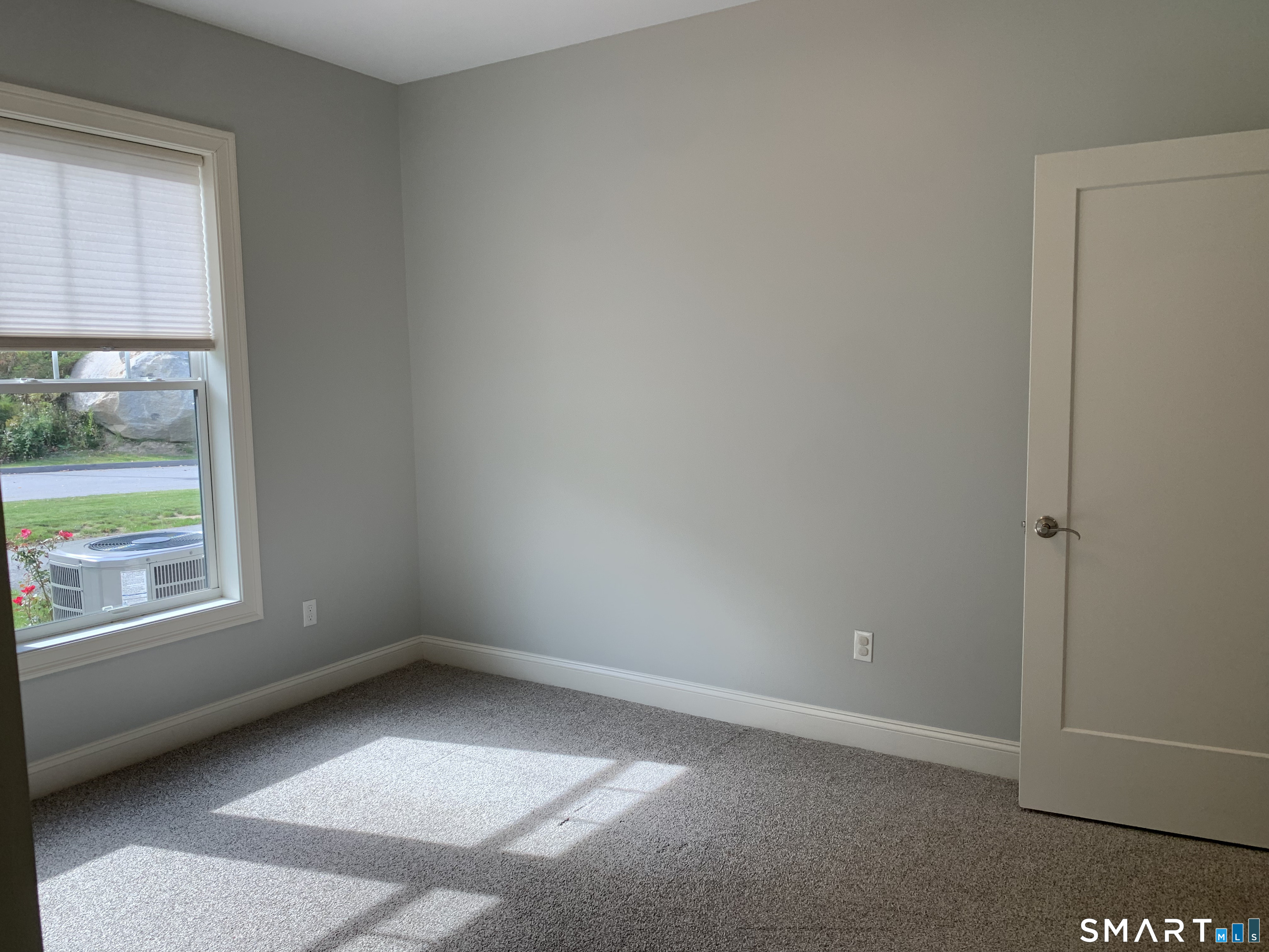 504 Edgewater Circle East Hampton CT 06424