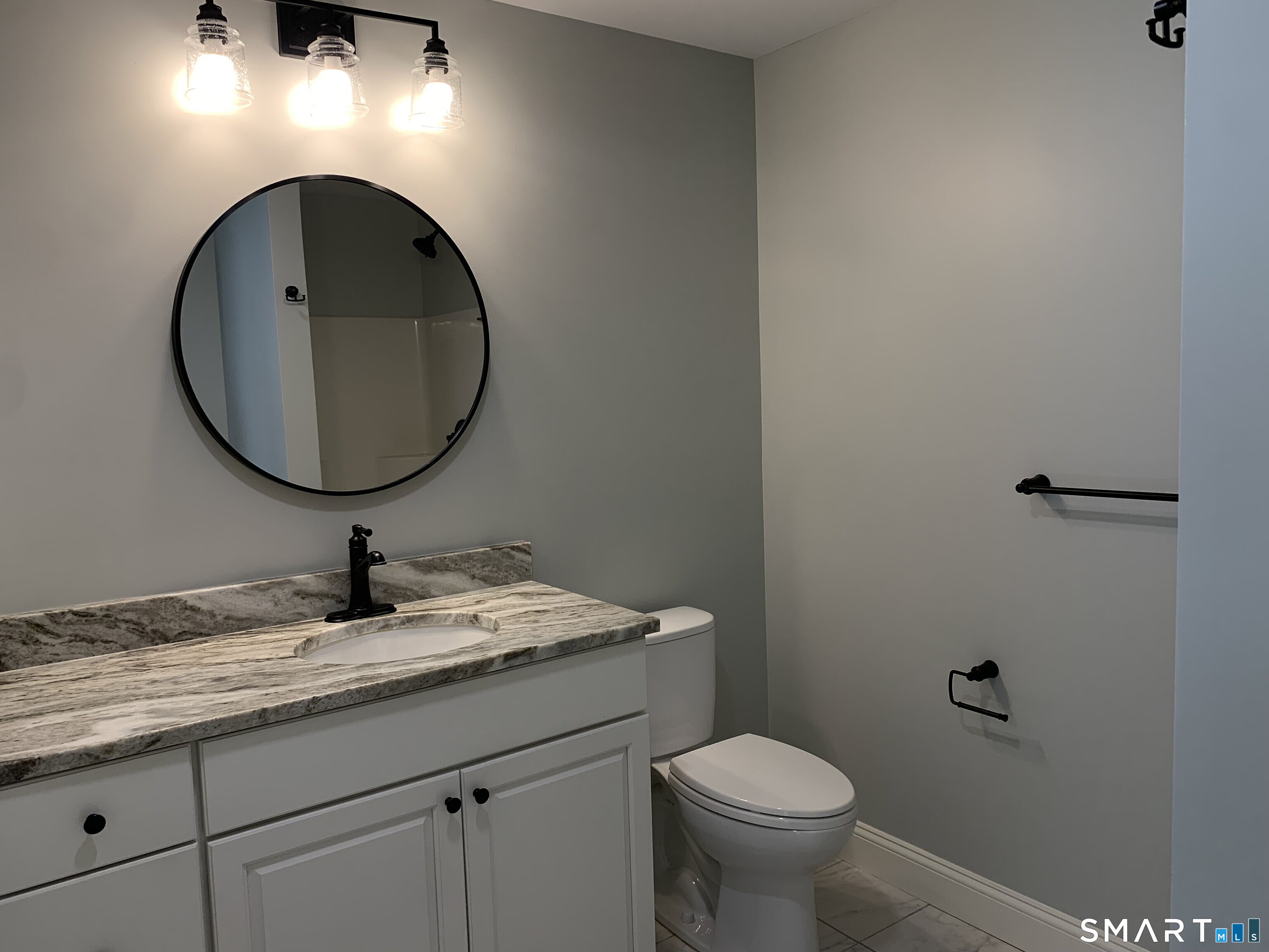 504 Edgewater Circle East Hampton CT 06424