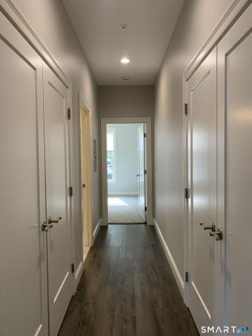 504 Edgewater Circle East Hampton CT 06424