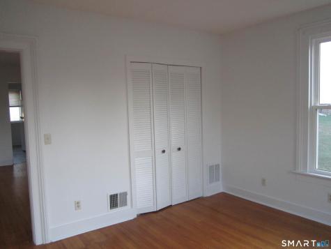 78 Alcove Street Meriden CT 06451