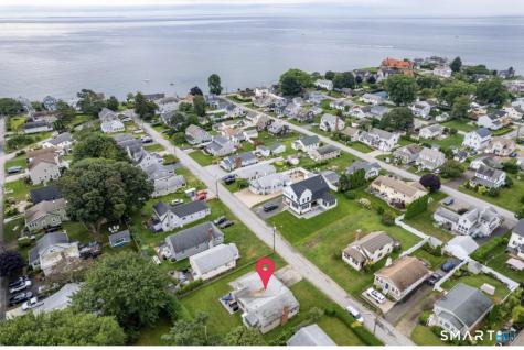 30 Mohican Road Old Saybrook CT 06475