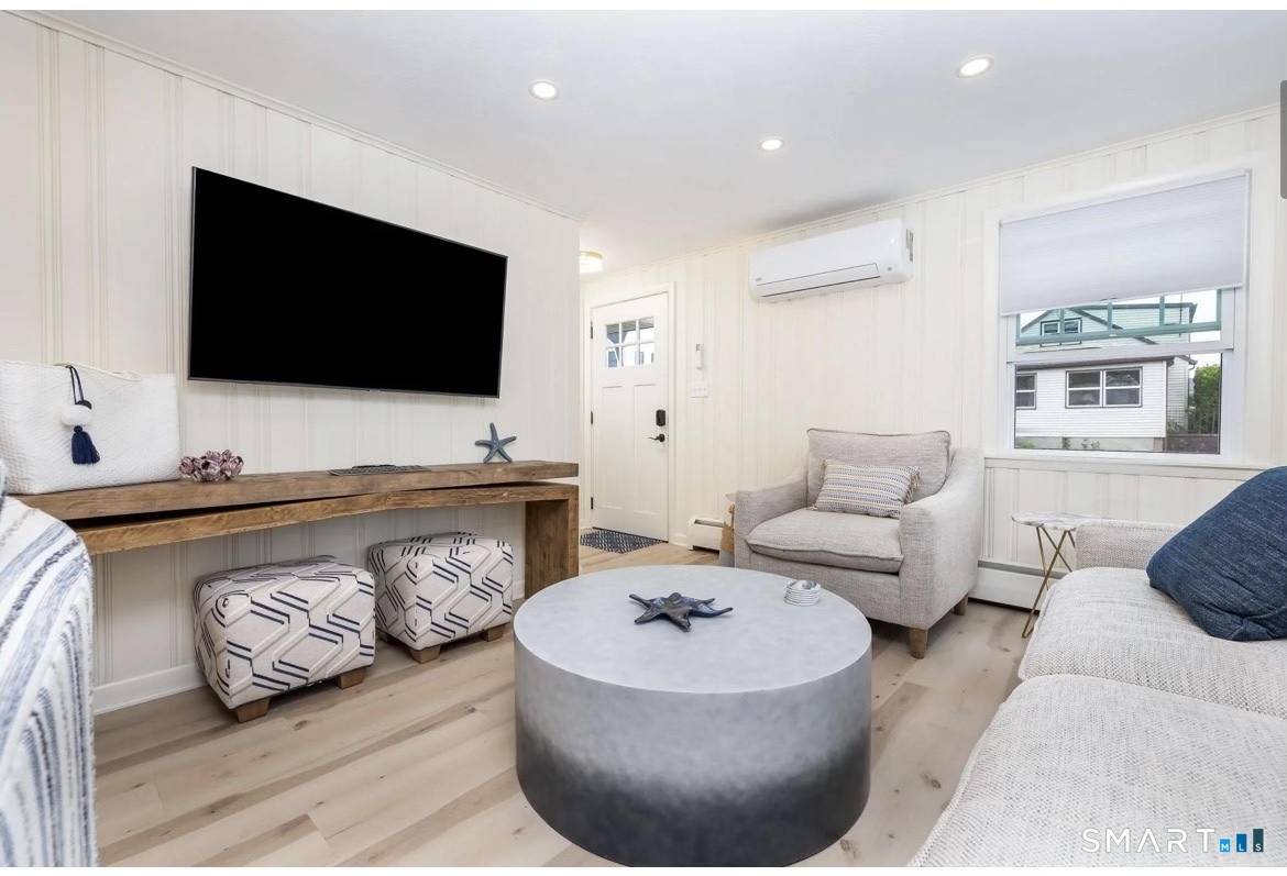 30 Mohican Road Old Saybrook CT 06475