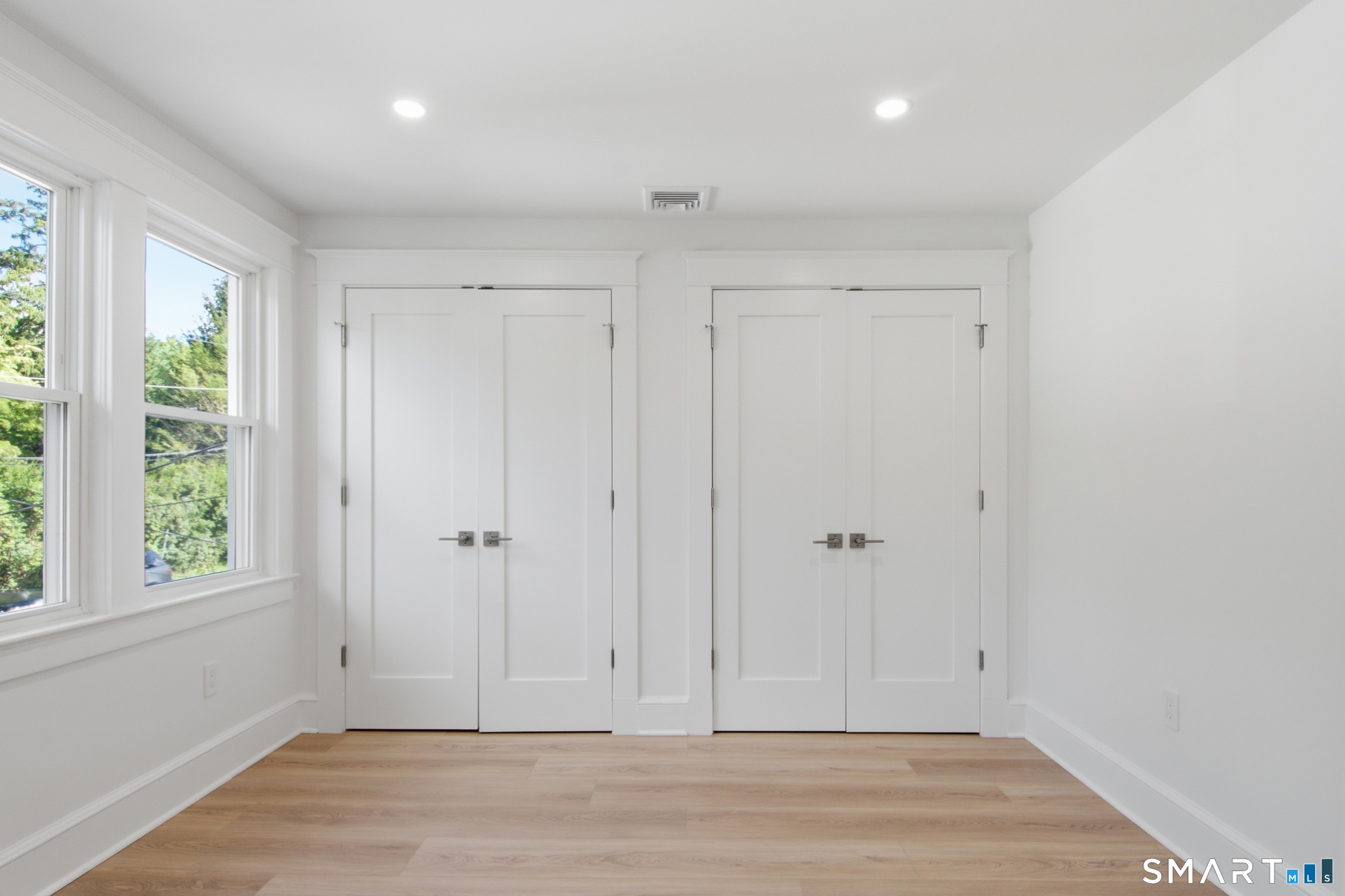 8 Farley Street Greenwich CT 06830