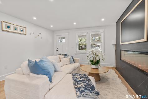 8 Farley Street Greenwich CT 06830