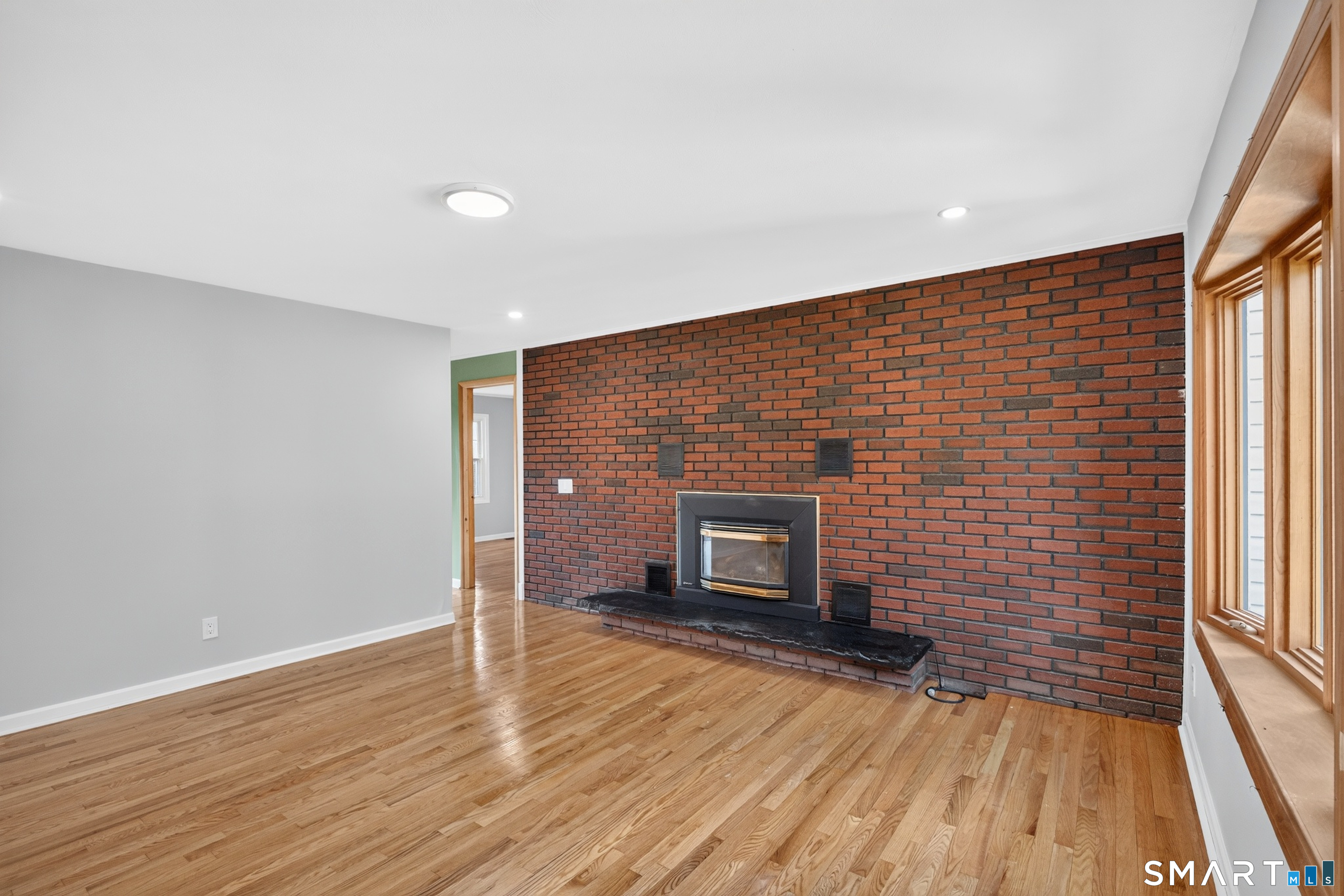 105 Bear Paw Road Bridgeport CT 06606