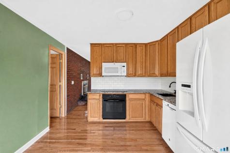 105 Bear Paw Road Bridgeport CT 06606