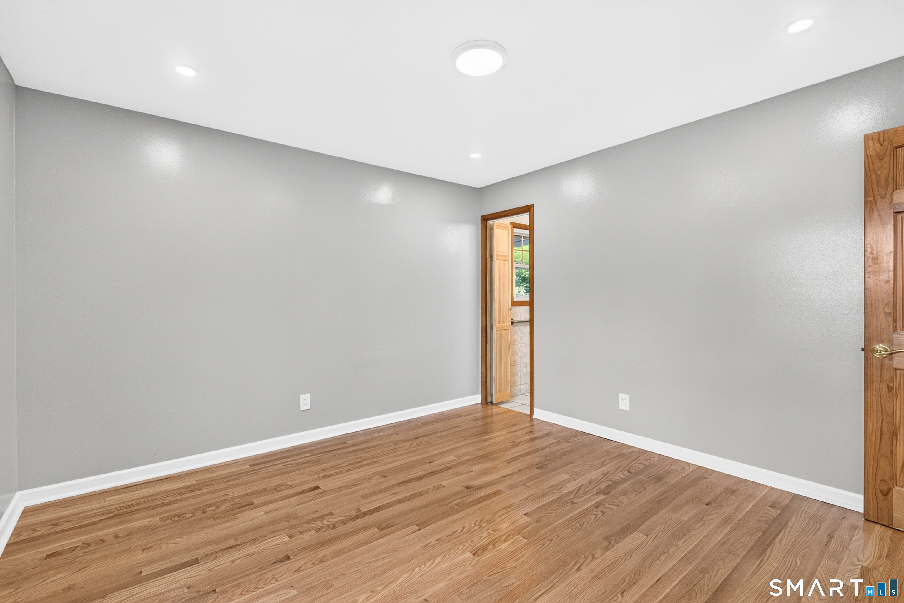 105 Bear Paw Road Bridgeport CT 06606