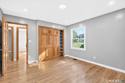 105 Bear Paw Road Bridgeport CT 06606