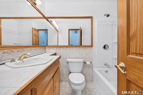 105 Bear Paw Road Bridgeport CT 06606